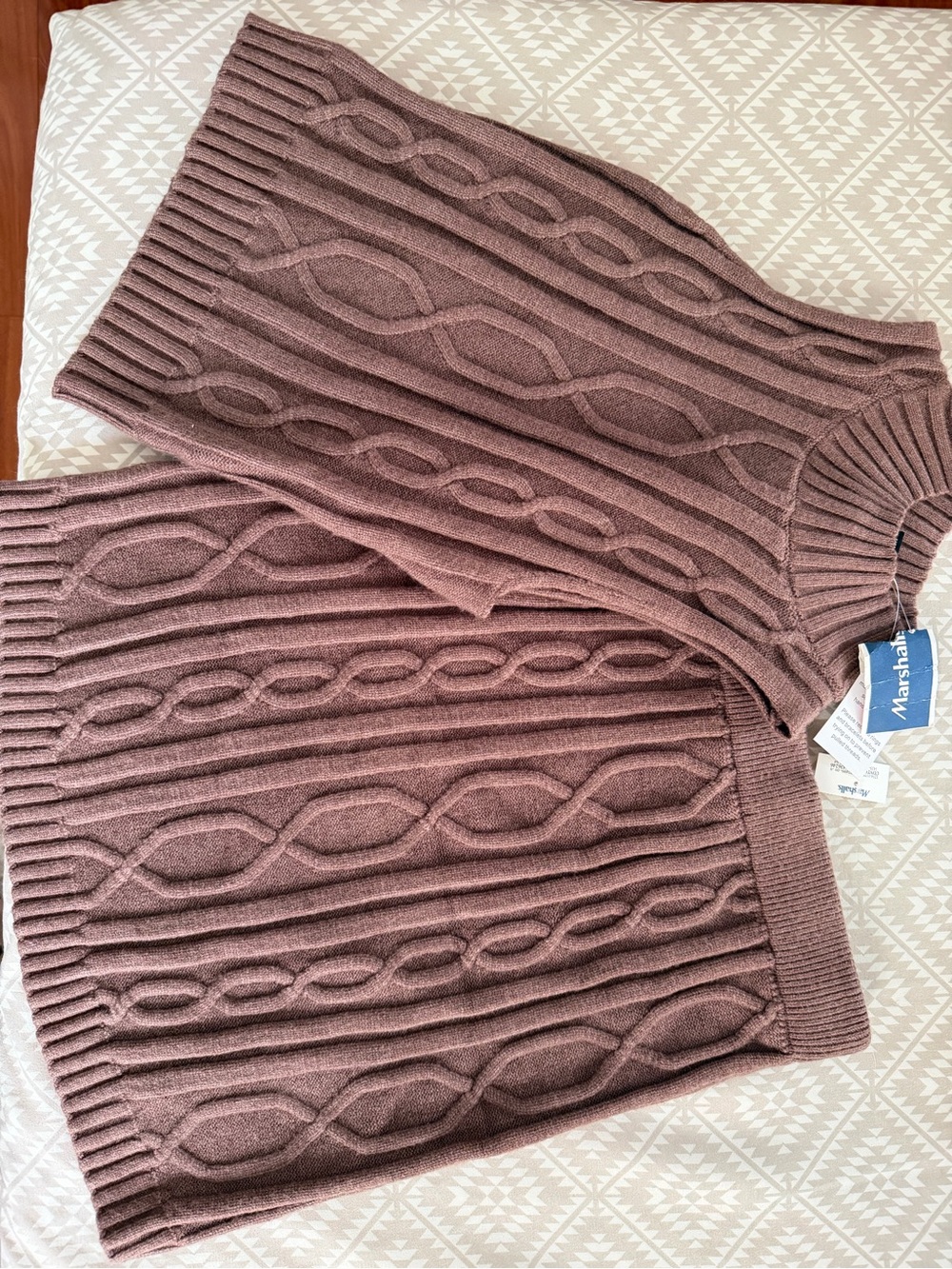 NEW Sweater Shirt and Skirt Ser